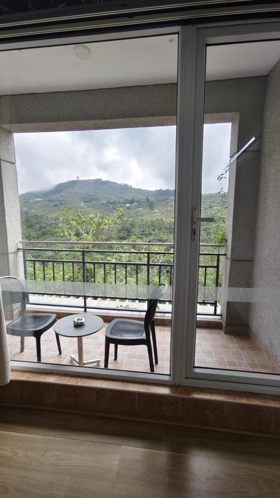Cherry Blossom Homestay Kodaikanal Exteriör bild